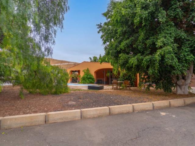 Chalet en venta en Las Casas, Arona