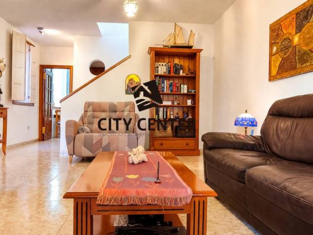 Chalet en venta en Las Casas, Arona