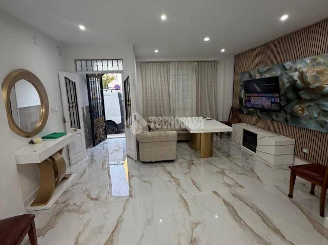 Chalet en venta en Zona 2 (Centro y San Francisco), Lucena