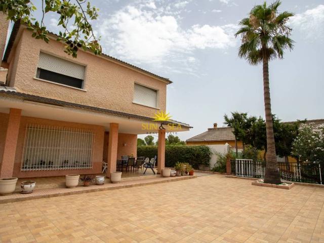 Chalet en venta en Vega Media del Segura, Murcia