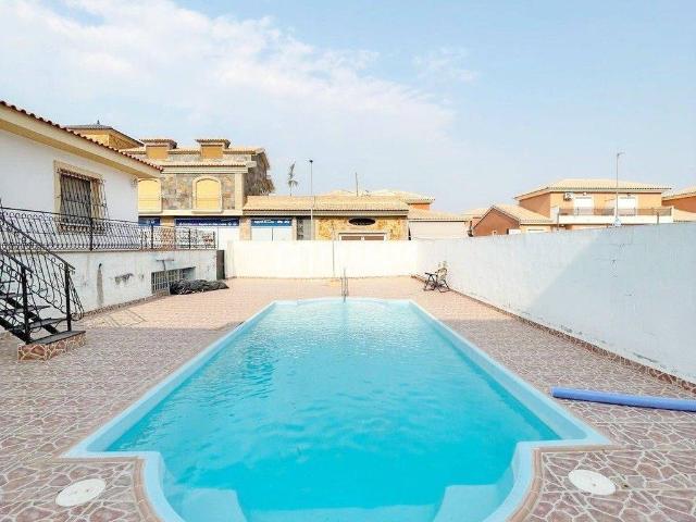 Chalet en venta en Vega Media del Segura, Murcia