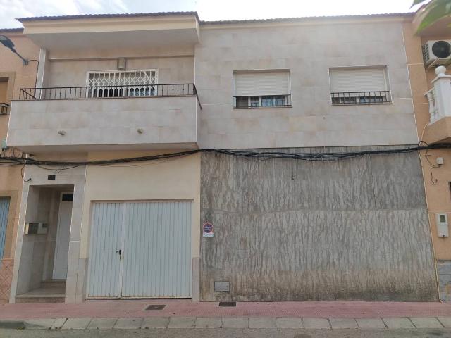 Villa en venta en Las Torres De Cotillas