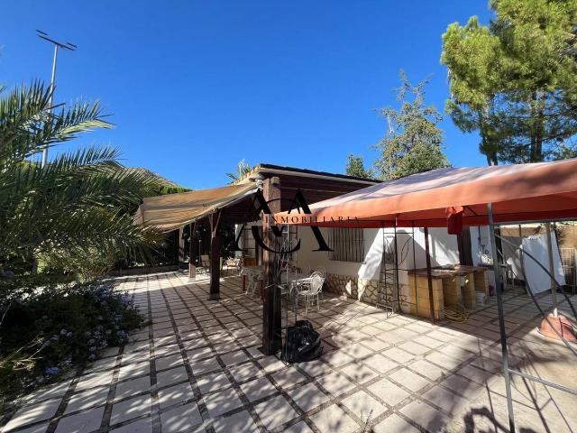 Chalet en venta en Zona 2 (Centro y San Francisco), Lucena