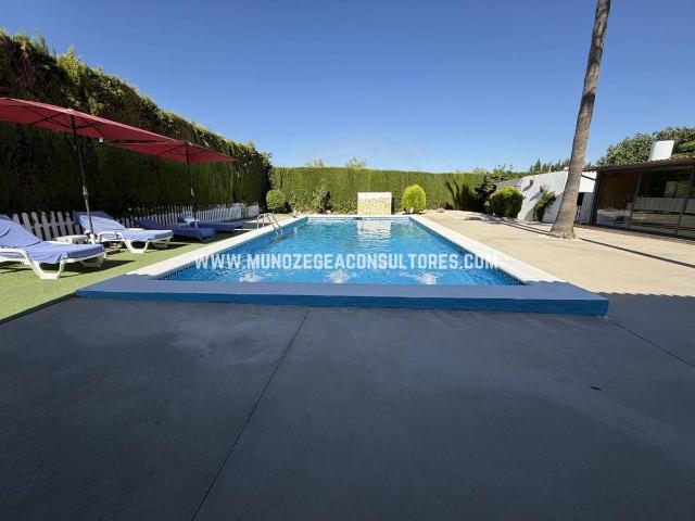 Chalet en venta en Zona 2 (Centro y San Francisco), Lucena