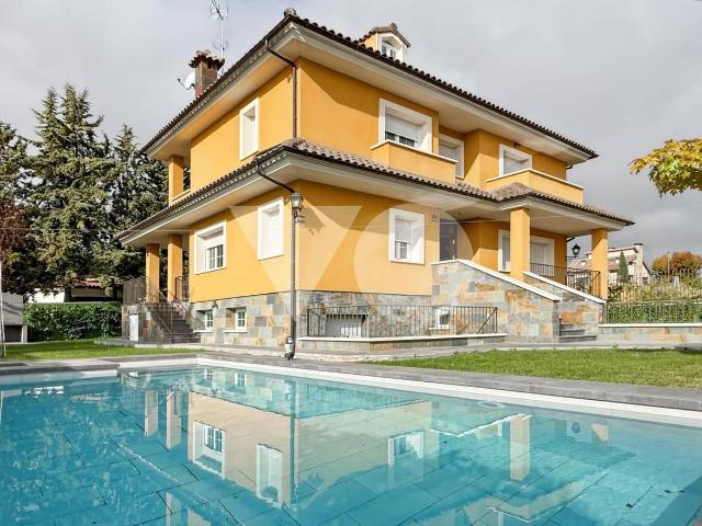 Chalet en venta en Villanueva Del Pardillo, Madrid