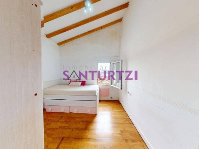 Villa en venta en Santurtzi, Mamariga