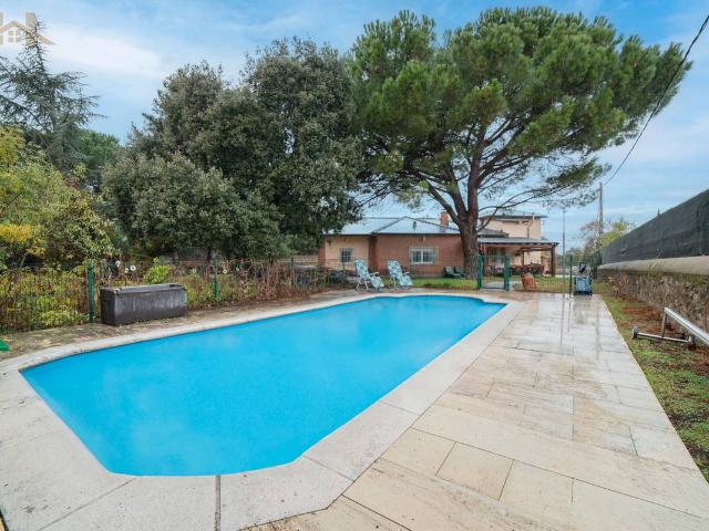 Chalet en venta en El Escorial, Madrid