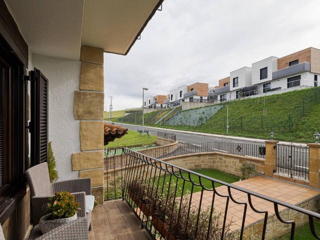 Chalet en venta en Lasarte-oria, Guipúzcoa