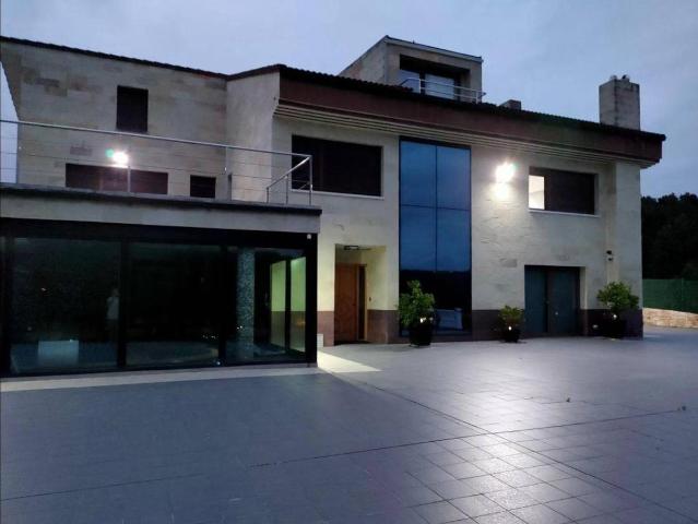 Villa en venta en Laukiz, Elexalde