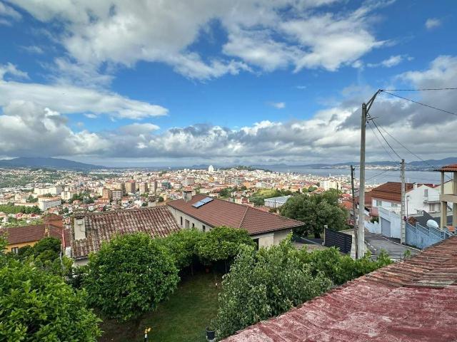 Chalet en venta en Vigo