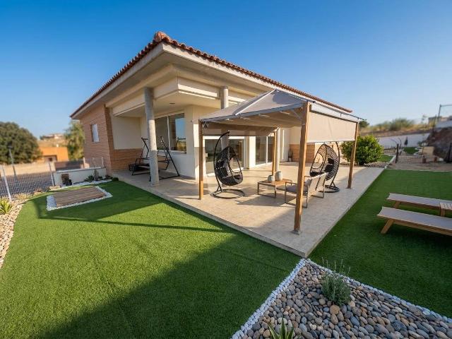 Chalet en venta en Layos, Toledo