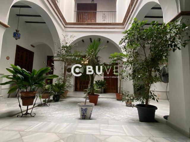 Chalet en venta en Lebrija, Andalucía
