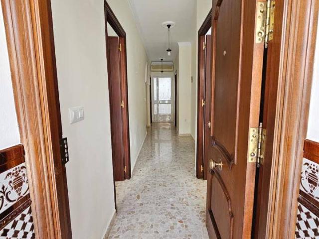 Chalet en venta en Lebrija, Andalucía