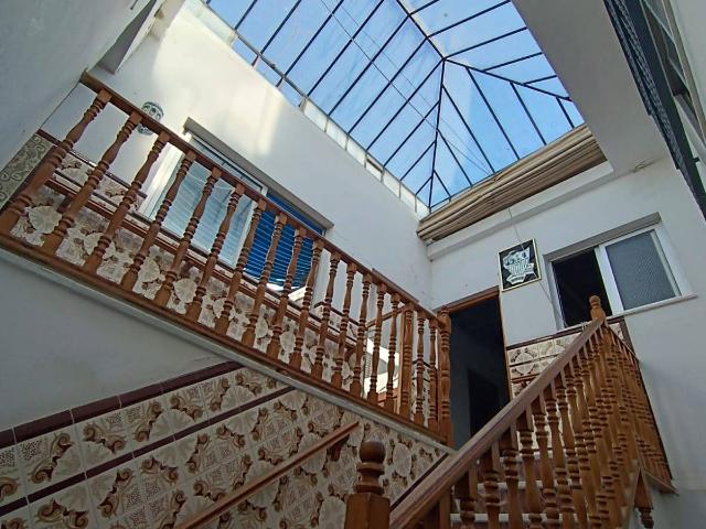 Chalet en venta en Lebrija, Andalucía