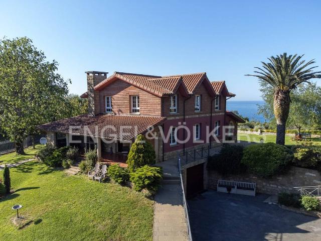 Villa en venta en Lekeitio
