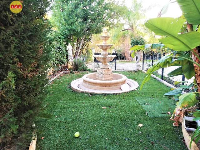 Chalet en venta en Lepe, Huelva