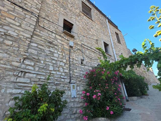 Chalet en venta en Oluges, Les, Lleida