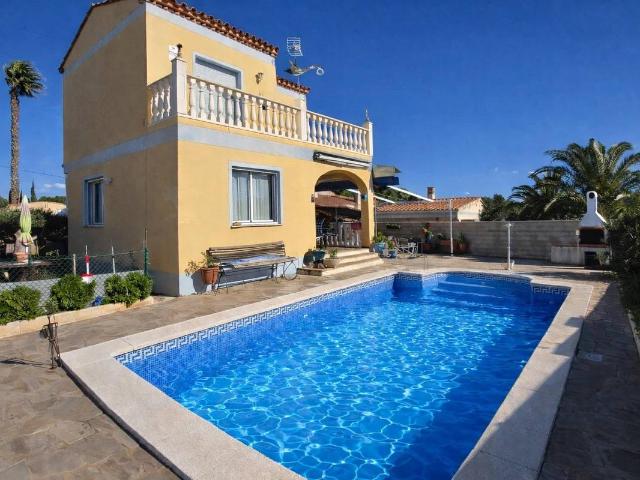 Chalet en venta en Baix Ebre, Catalunya