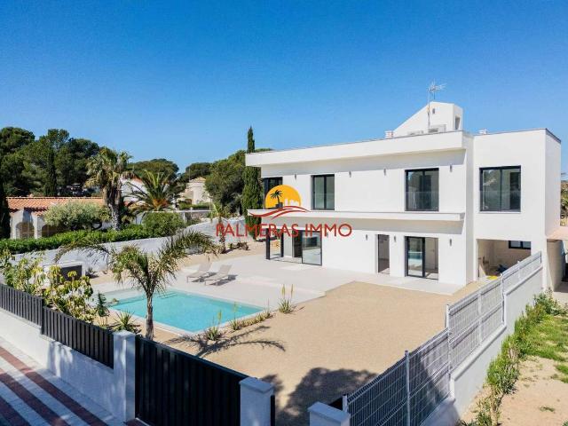 Villa en venta en L'ametlla De Mar