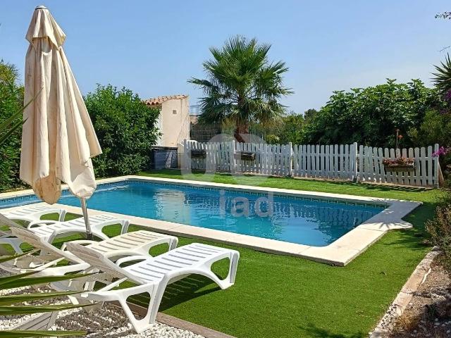 Villa en venta en L'ametlla De Mar