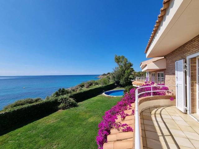 Chalet en venta en el Pla, l'Ametlla de Mar