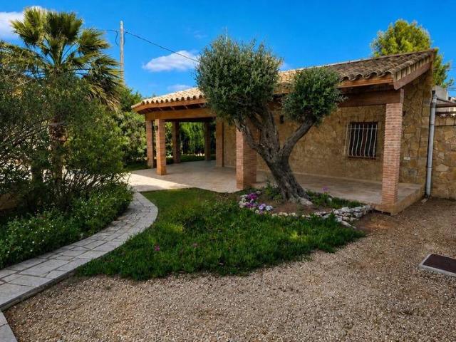 Chalet en venta en Baix Ebre, Catalunya