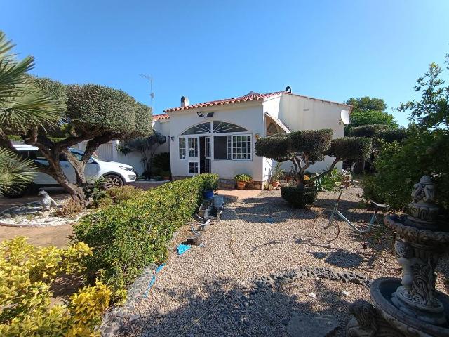 Chalet en venta en Baix Ebre, Catalunya