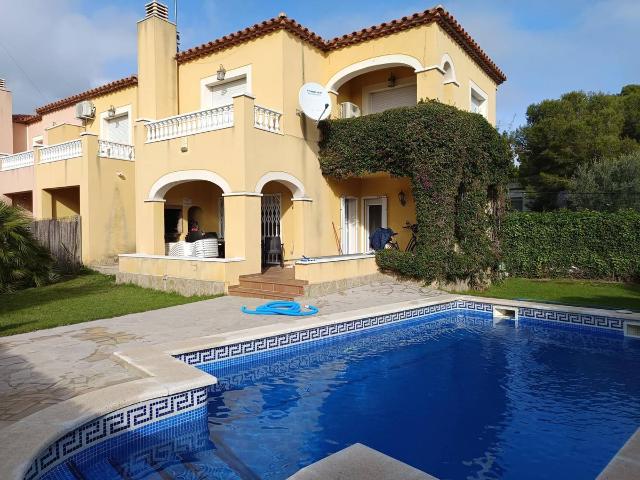 Chalet en venta en Baix Ebre, Catalunya