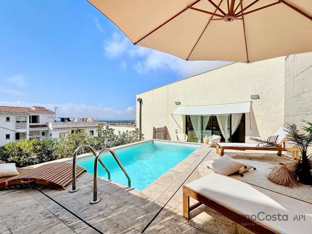 Villa en venta en Torroella De Montgrí