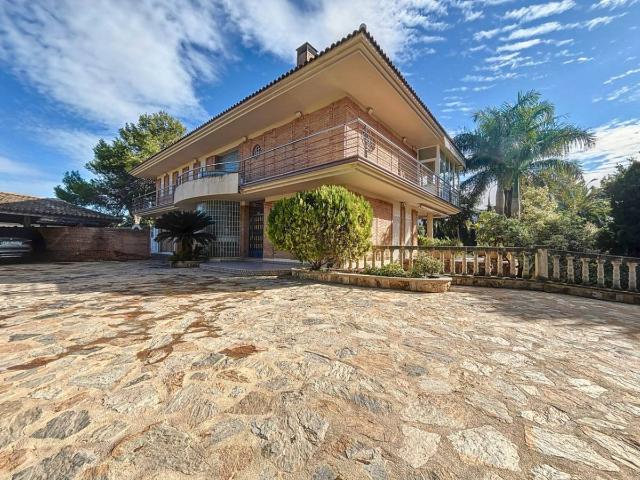 Villa en venta en Benidorm, el Calvari