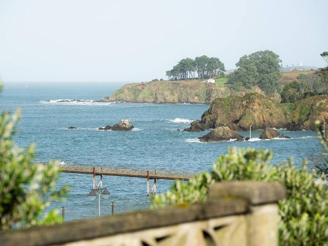 Chalet en venta en Oleiros, A Coruña