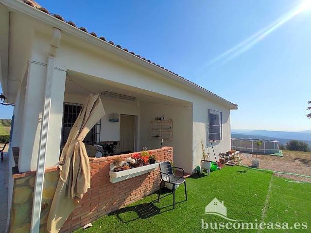 Chalet en venta en Linares, Andalucía