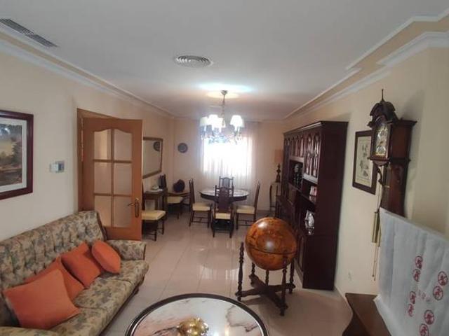 Chalet en venta en Linares, Andalucía