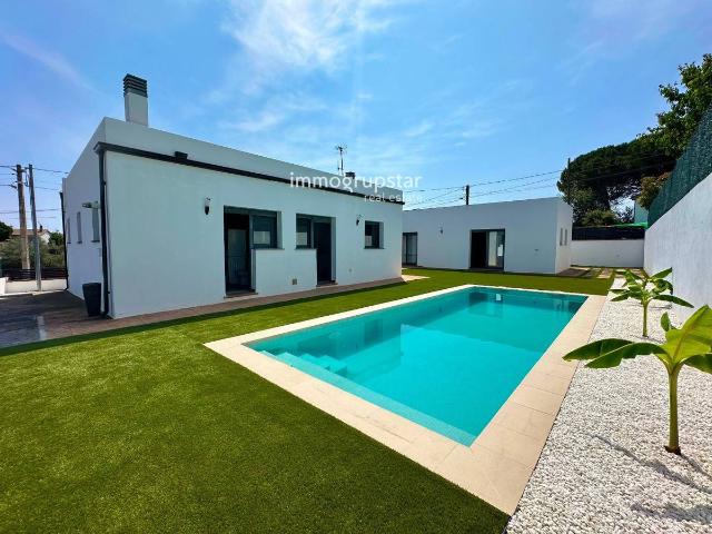 Villa en venta en Llagostera, Cantallops