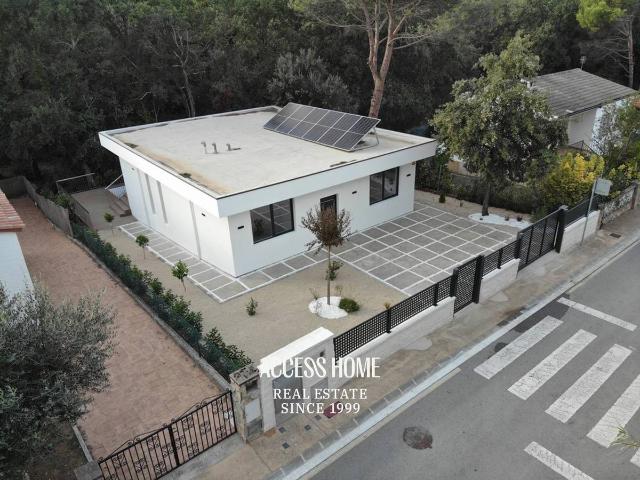 Chalet en venta en Cantallops, Gironès