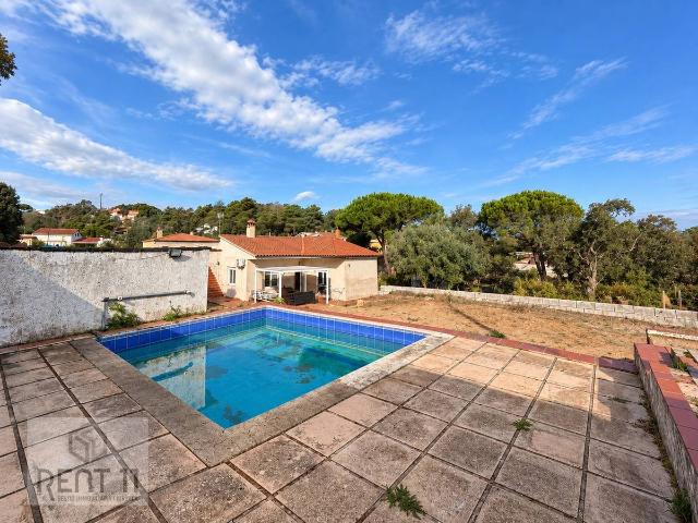 Chalet en venta en Cantallops, Llagostera