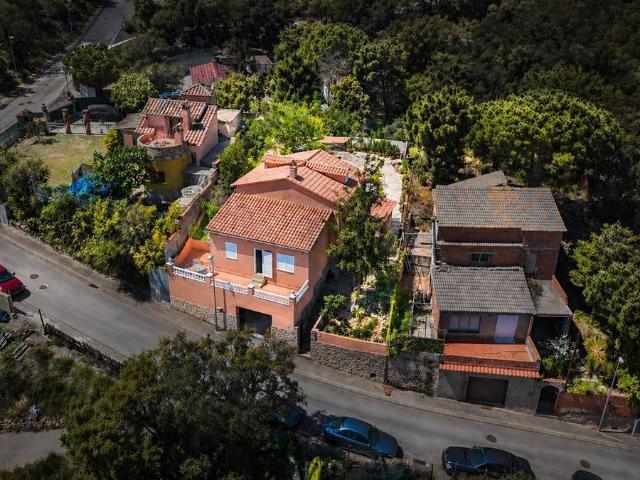 Chalet en venta en Cantallops, Gironès