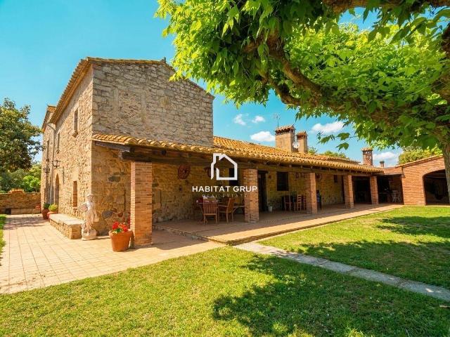 Chalet en venta en Cantallops, Gironès