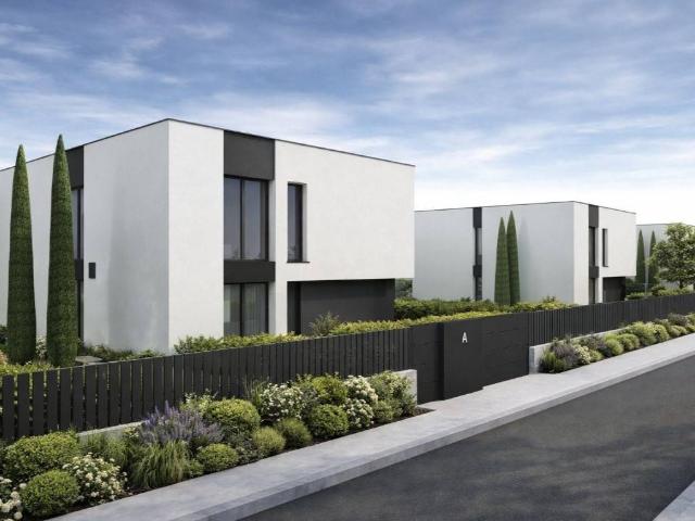 Chalet en venta en Cantallops, Gironès