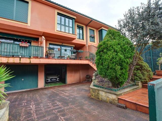 Chalet en venta en Santa Cruz de Llanera, Llanera