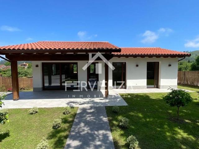 Chalet en venta en Llanes, Asturias