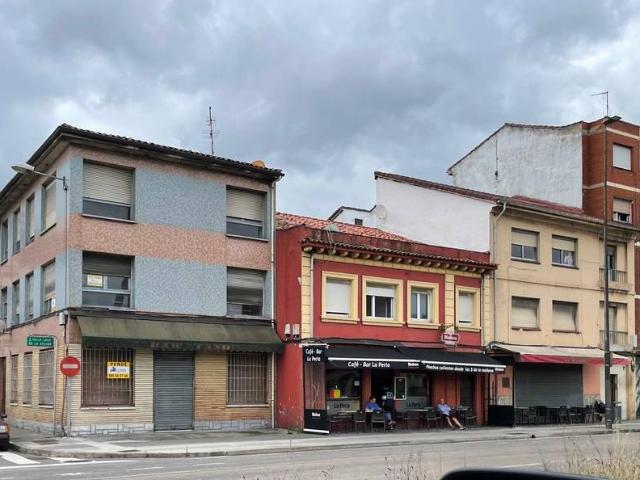 Chalet en venta en Avilés, Asturias