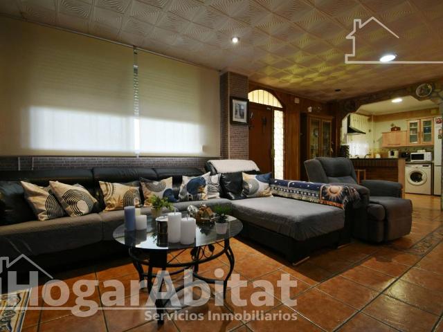 Villa en venta en Llaurí