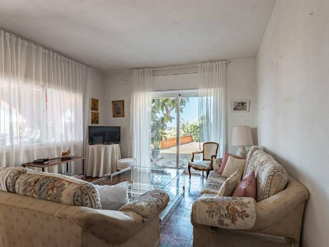Chalet en venta en els Quatre Garrofers, Tarragonès