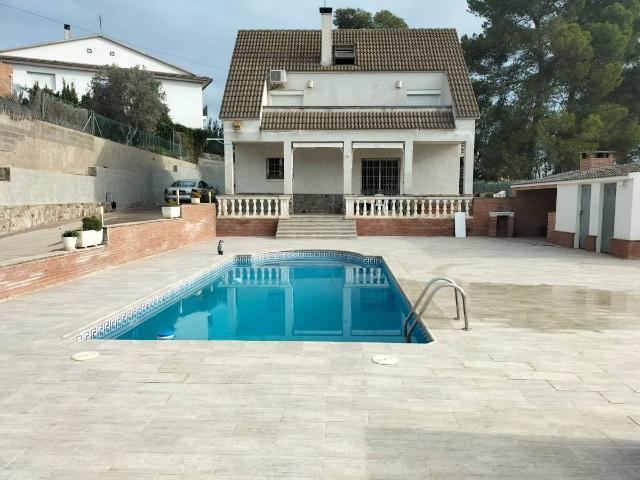Chalet en venta en Sant Baldiri, Vallès Oriental