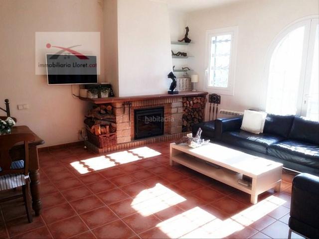 Villa en venta en Lloret De Mar