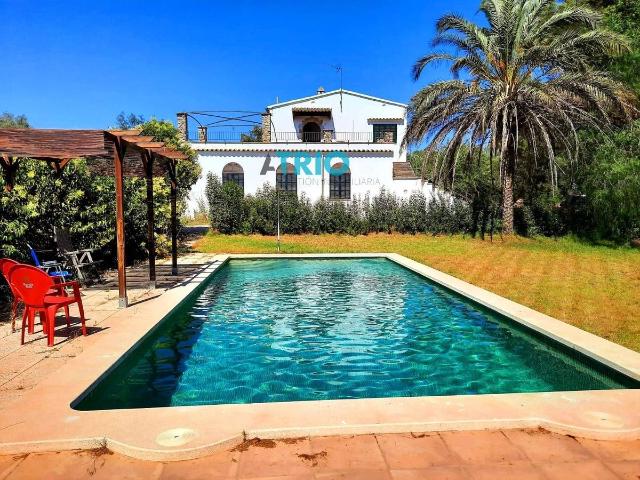 Villa en venta en Lloret De Vistalegre