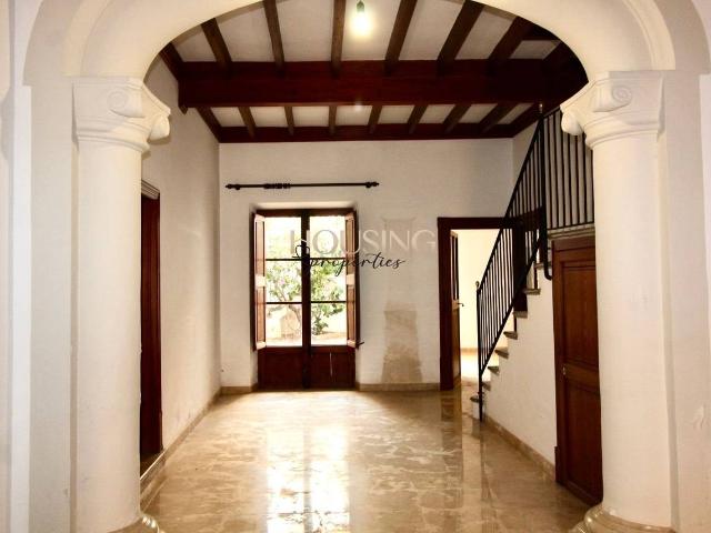 Villa en venta en Llucmayor