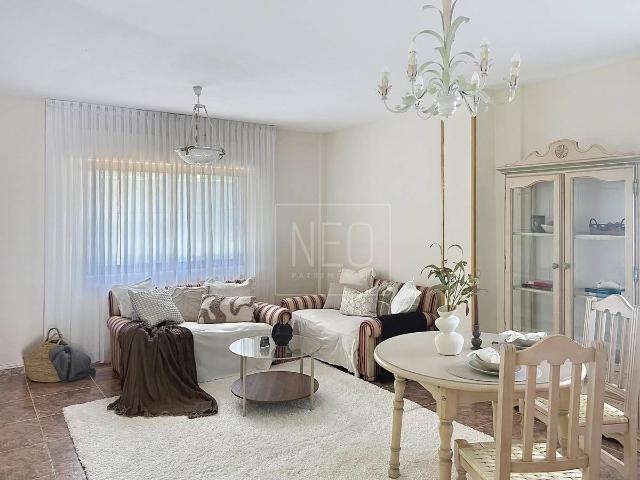 Chalet en venta en Loeches, Madrid