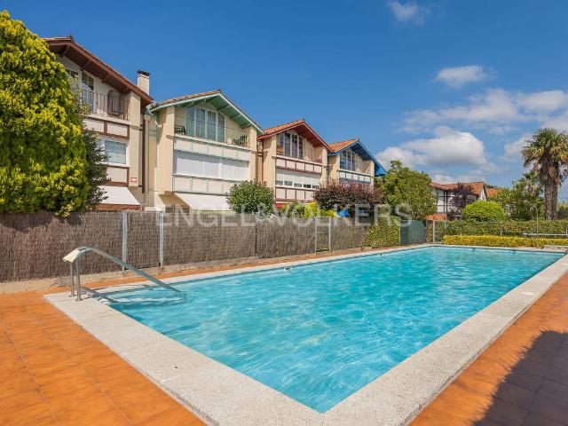 Villa en venta en Loiu, Zabaloetxe